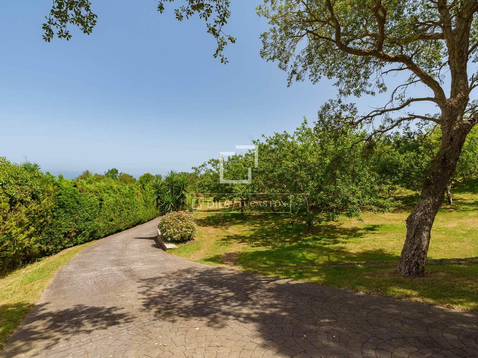 5 bedroom Villa for sale in Donostia-San Sebastian with pool garage - € 5,650,000 (Ref: 9937302)