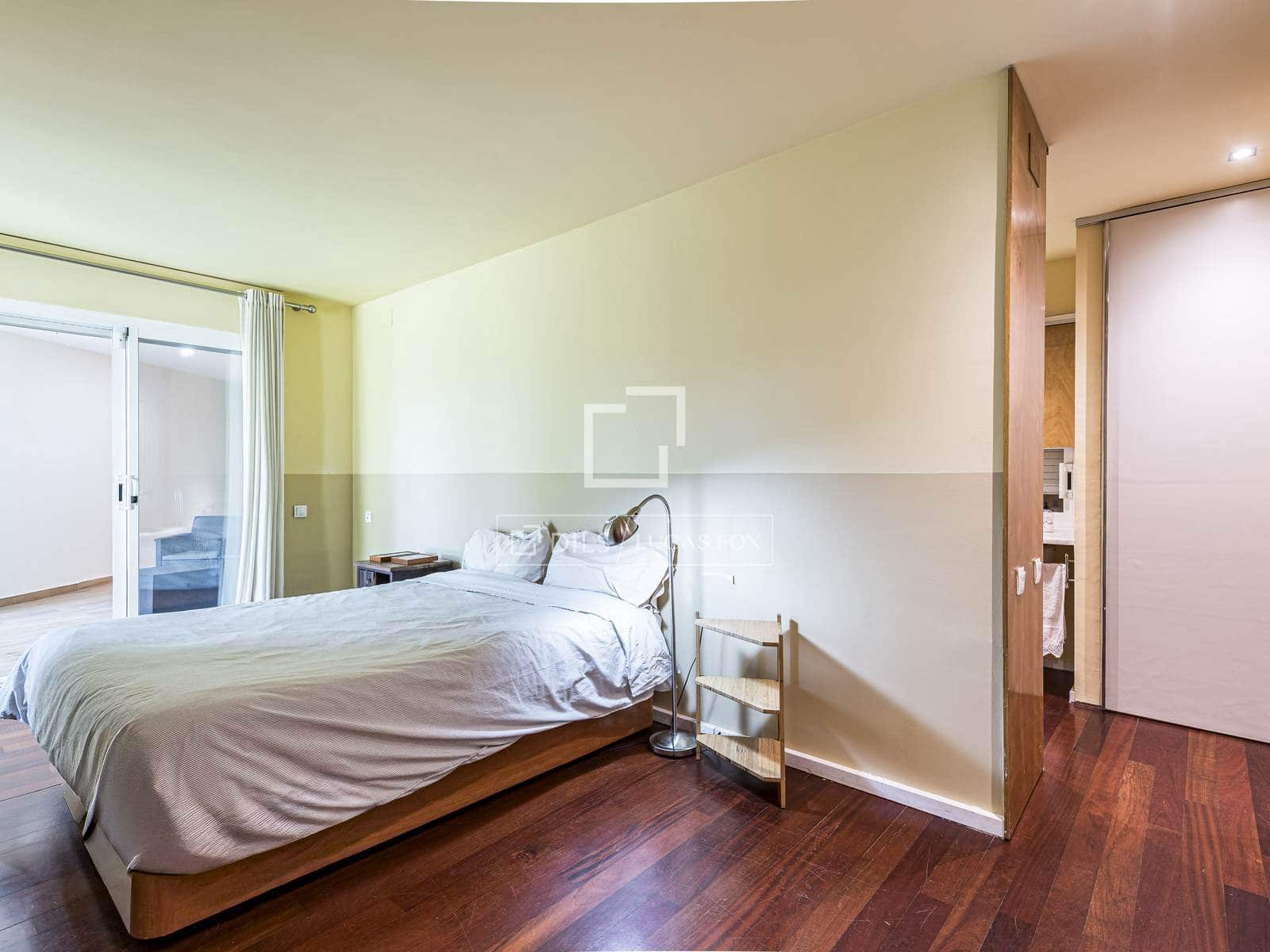 Apartamento de 3 habitaciones en Sant Cugat del Vallès en alquiler con piscina - 2.100 € (Ref: 9937343)