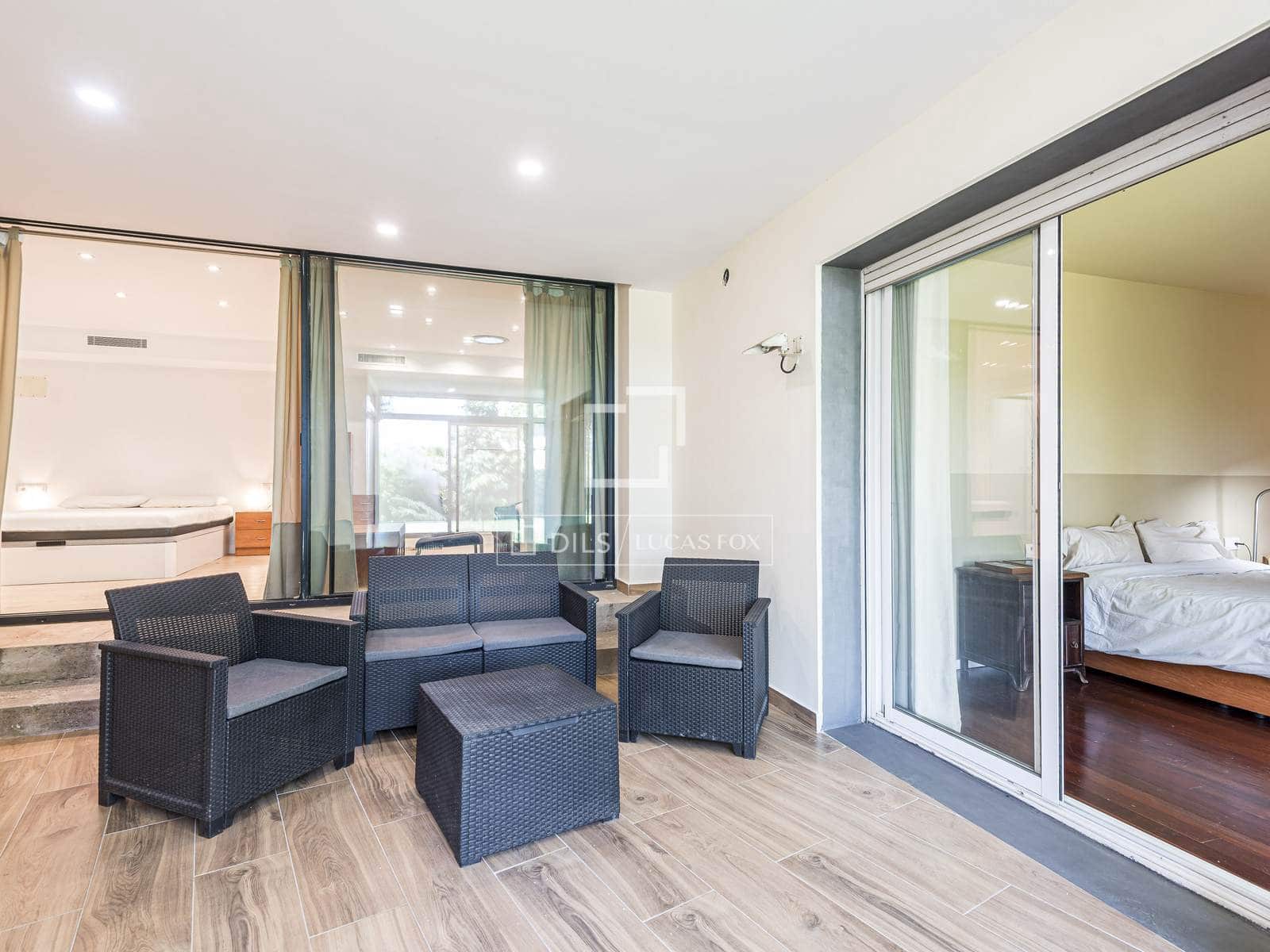 Apartamento de 3 habitaciones en Sant Cugat del Vallès en alquiler con piscina - 2.100 € (Ref: 9937343)