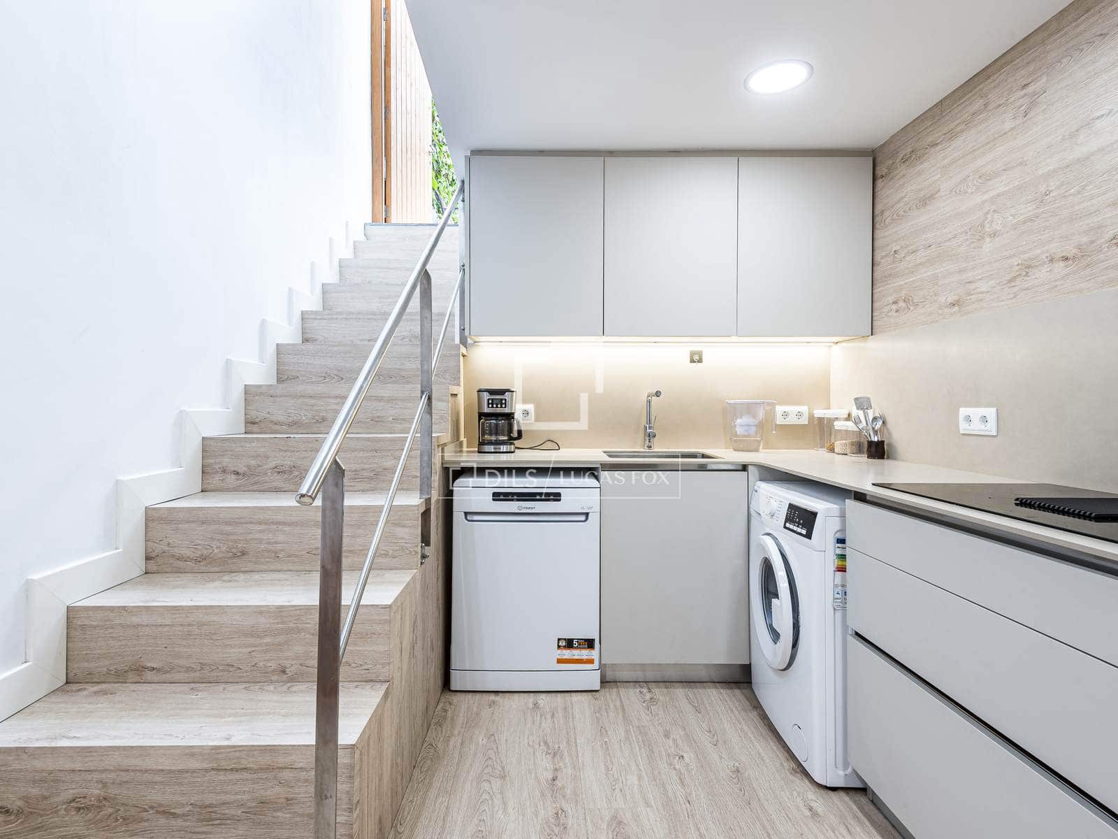Apartamento de 3 habitaciones en Sant Cugat del Vallès en alquiler con piscina - 2.100 € (Ref: 9937343)