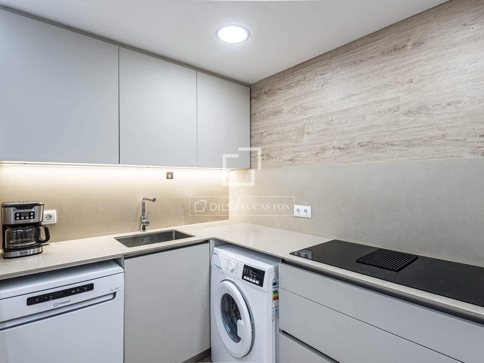 Apartamento de 3 habitaciones en Sant Cugat del Vallès en alquiler con piscina - 2.100 € (Ref: 9937343)