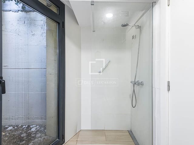 Apartamento de 3 habitaciones en Sant Cugat del Vallès en alquiler con piscina - 2.100 € (Ref: 9937343)