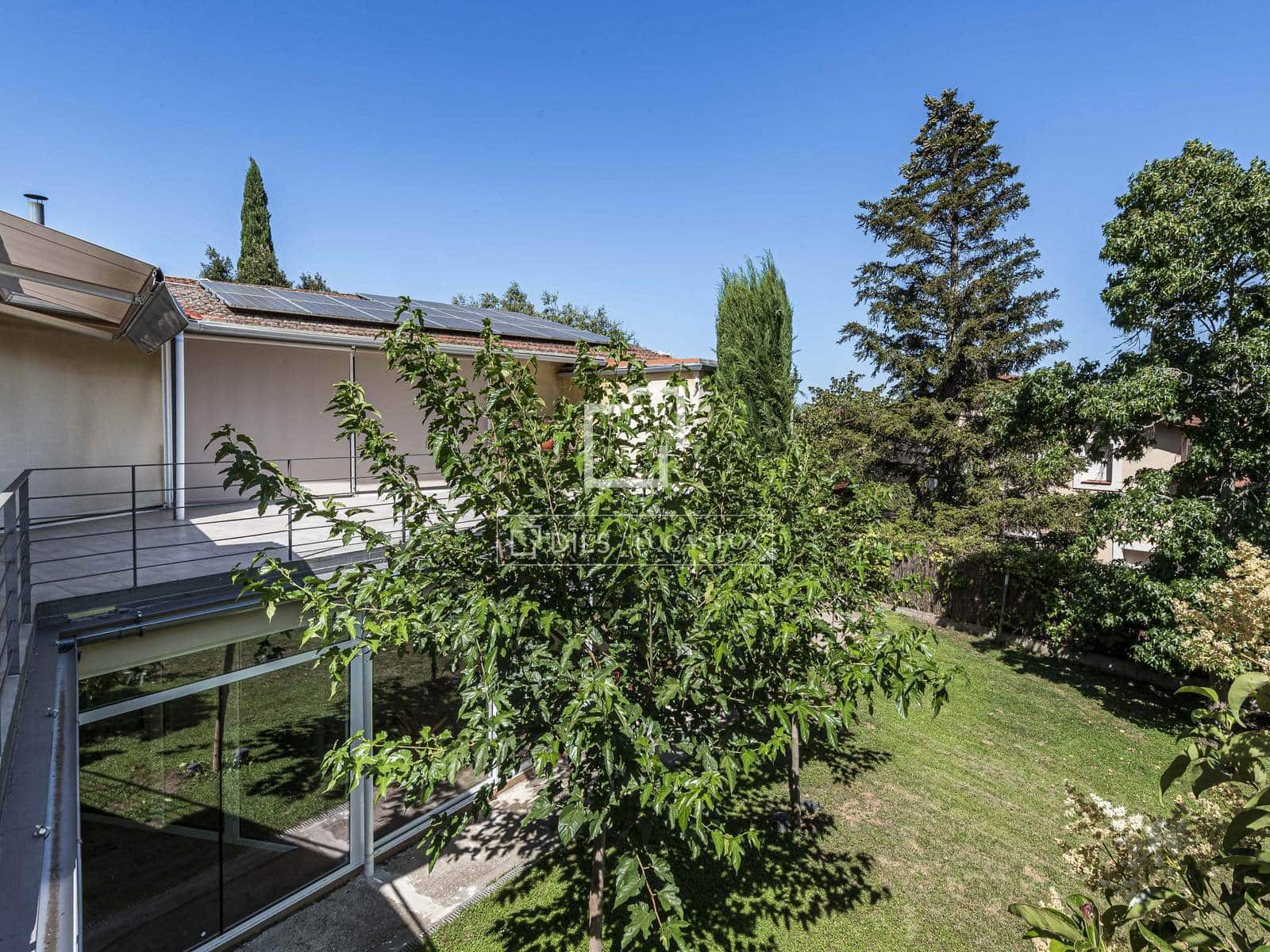 Apartamento de 3 habitaciones en Sant Cugat del Vallès en alquiler con piscina - 2.100 € (Ref: 9937343)