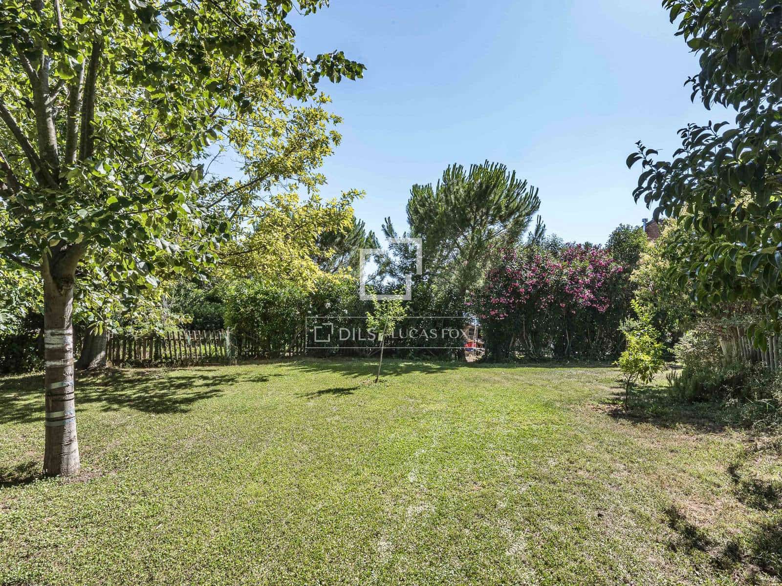 Apartamento de 3 habitaciones en Sant Cugat del Vallès en alquiler con piscina - 2.100 € (Ref: 9937343)
