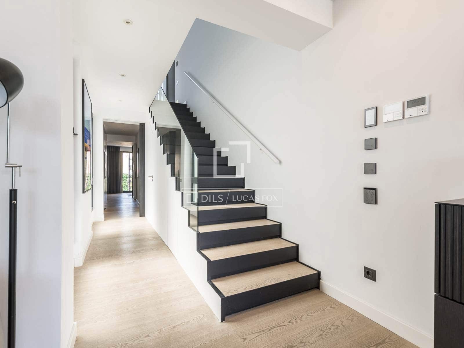 Ático de 5 habitaciones en Barcelona ciudad en venta con piscina - 3.200.000 € (Ref: 9938675)