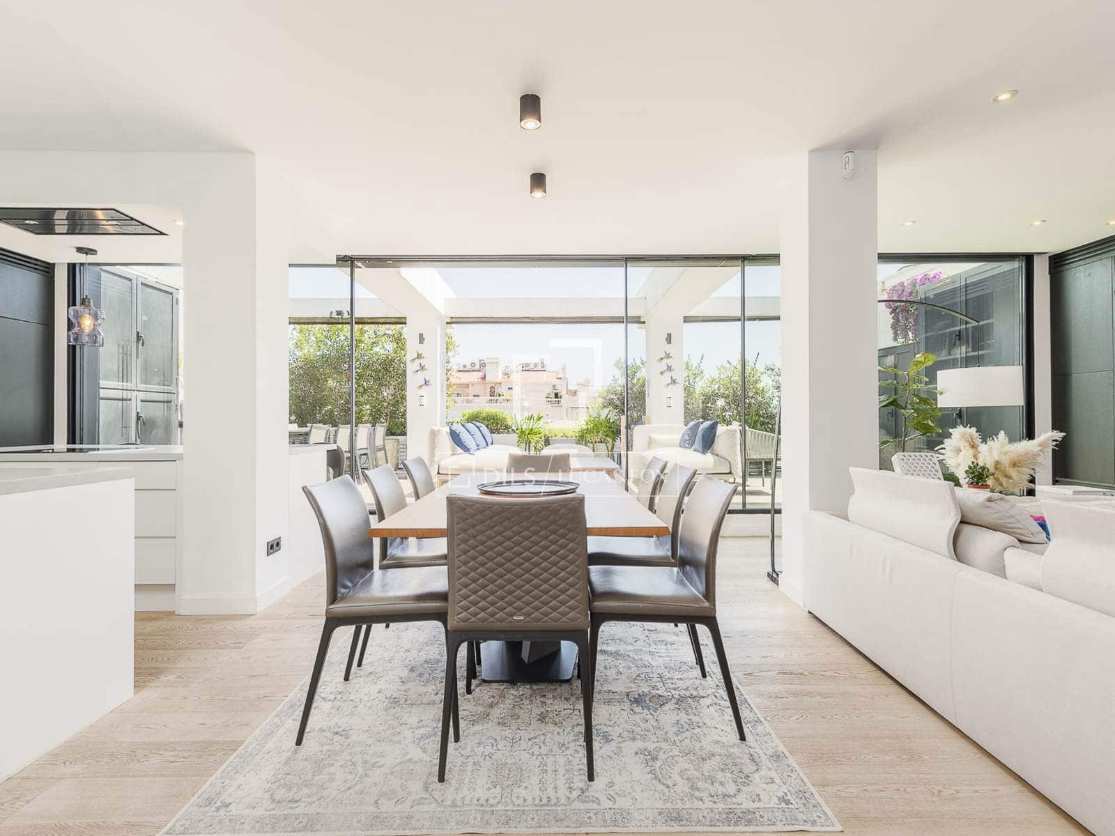 Ático de 5 habitaciones en Barcelona ciudad en venta con piscina - 3.200.000 € (Ref: 9938675)