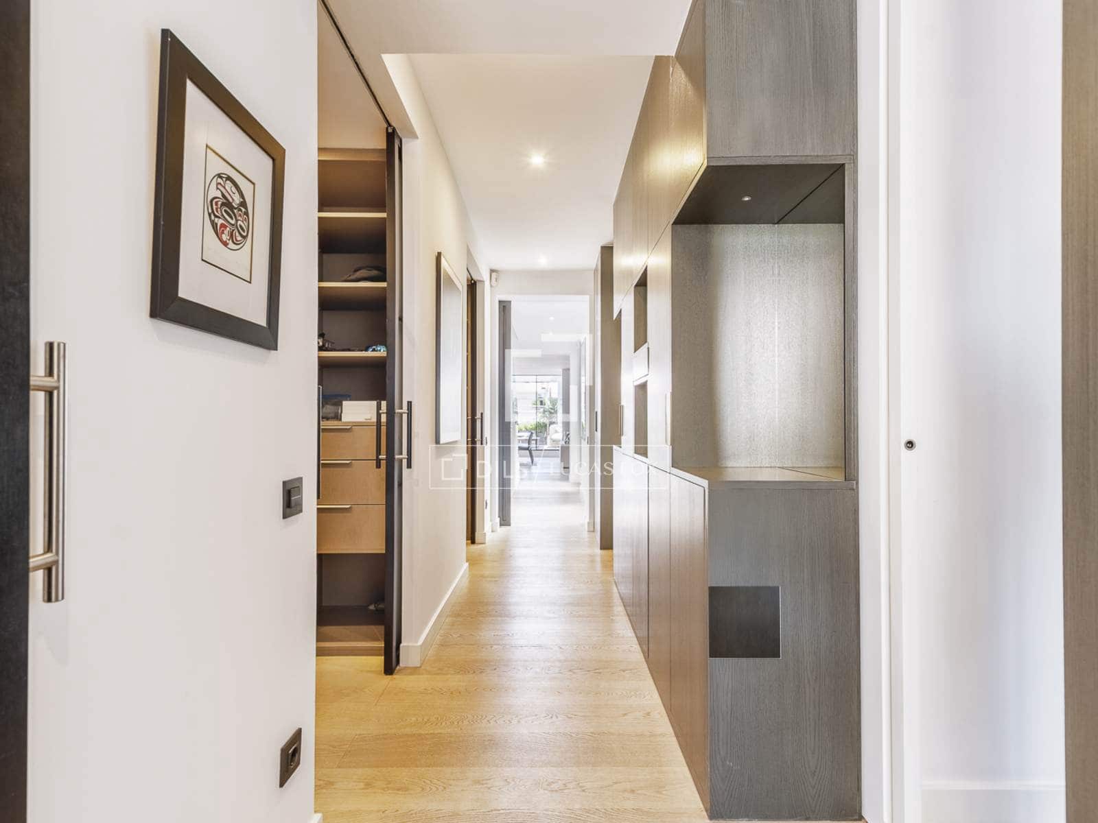 Ático de 5 habitaciones en Barcelona ciudad en venta con piscina - 3.200.000 € (Ref: 9938675)