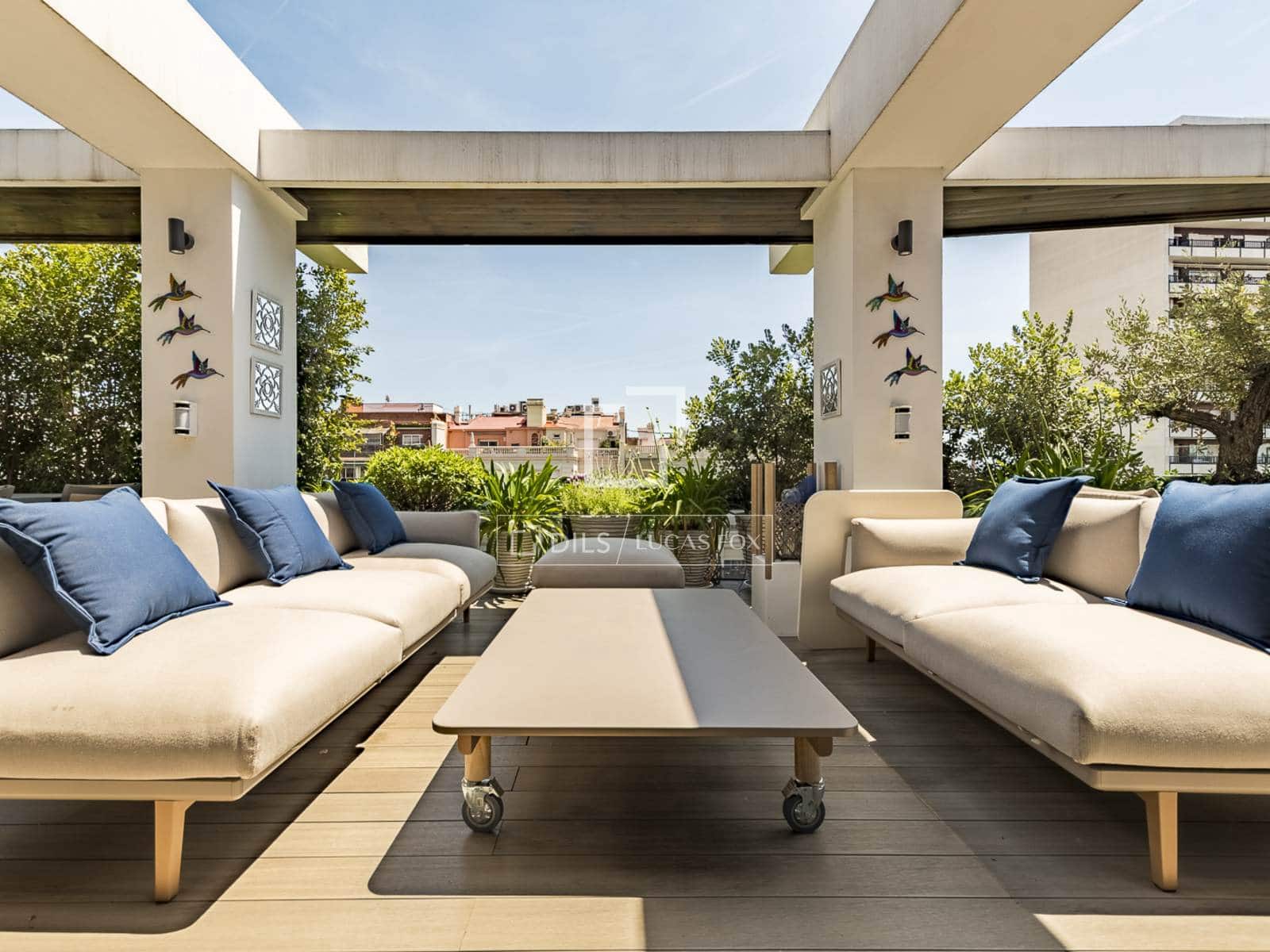 Ático de 5 habitaciones en Barcelona ciudad en venta con piscina - 3.200.000 € (Ref: 9938675)