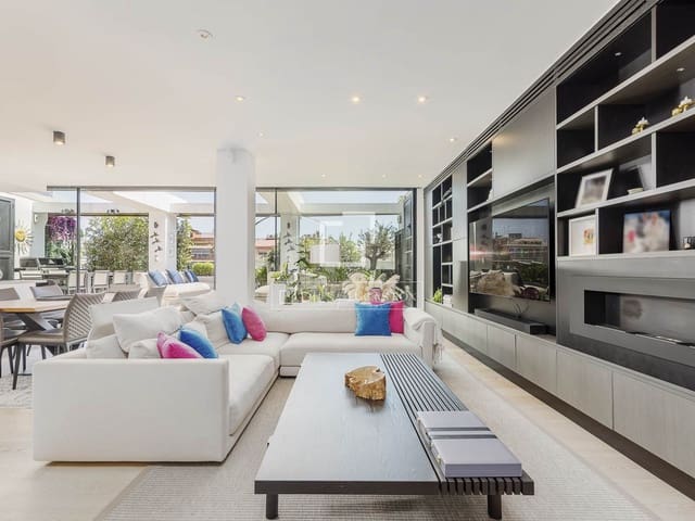 Ático de 5 habitaciones en Barcelona ciudad en venta con piscina - 3.200.000 € (Ref: 9938675)