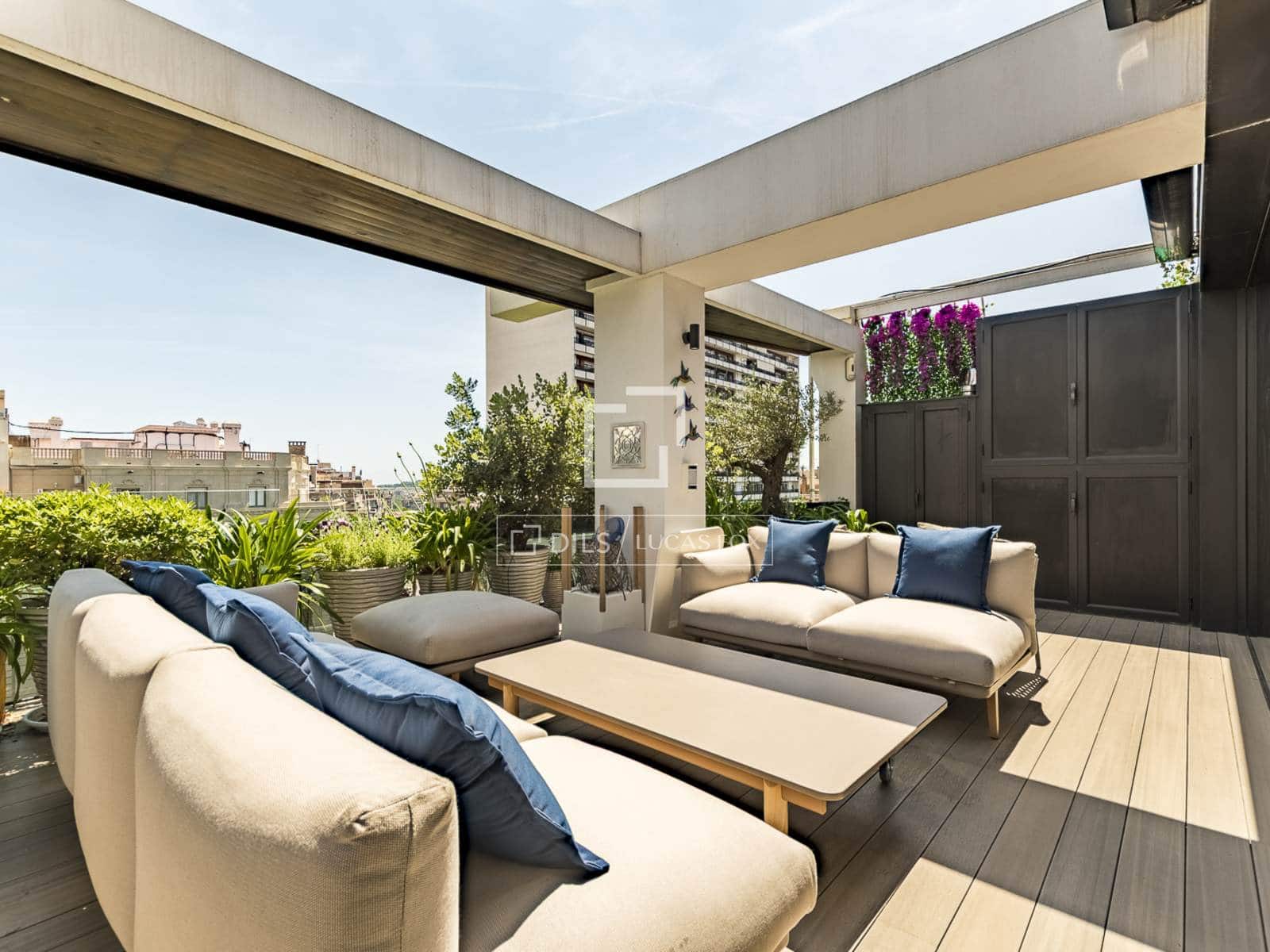 Ático de 5 habitaciones en Barcelona ciudad en venta con piscina - 3.200.000 € (Ref: 9938675)