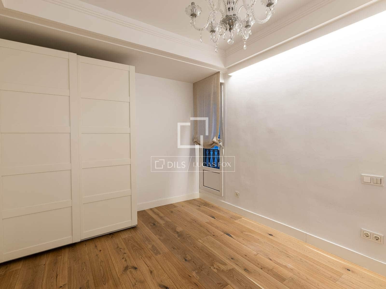 4 sovrum Lägenhet till salu i Madrid stad - 1 325 000 € (Ref: 9938676)