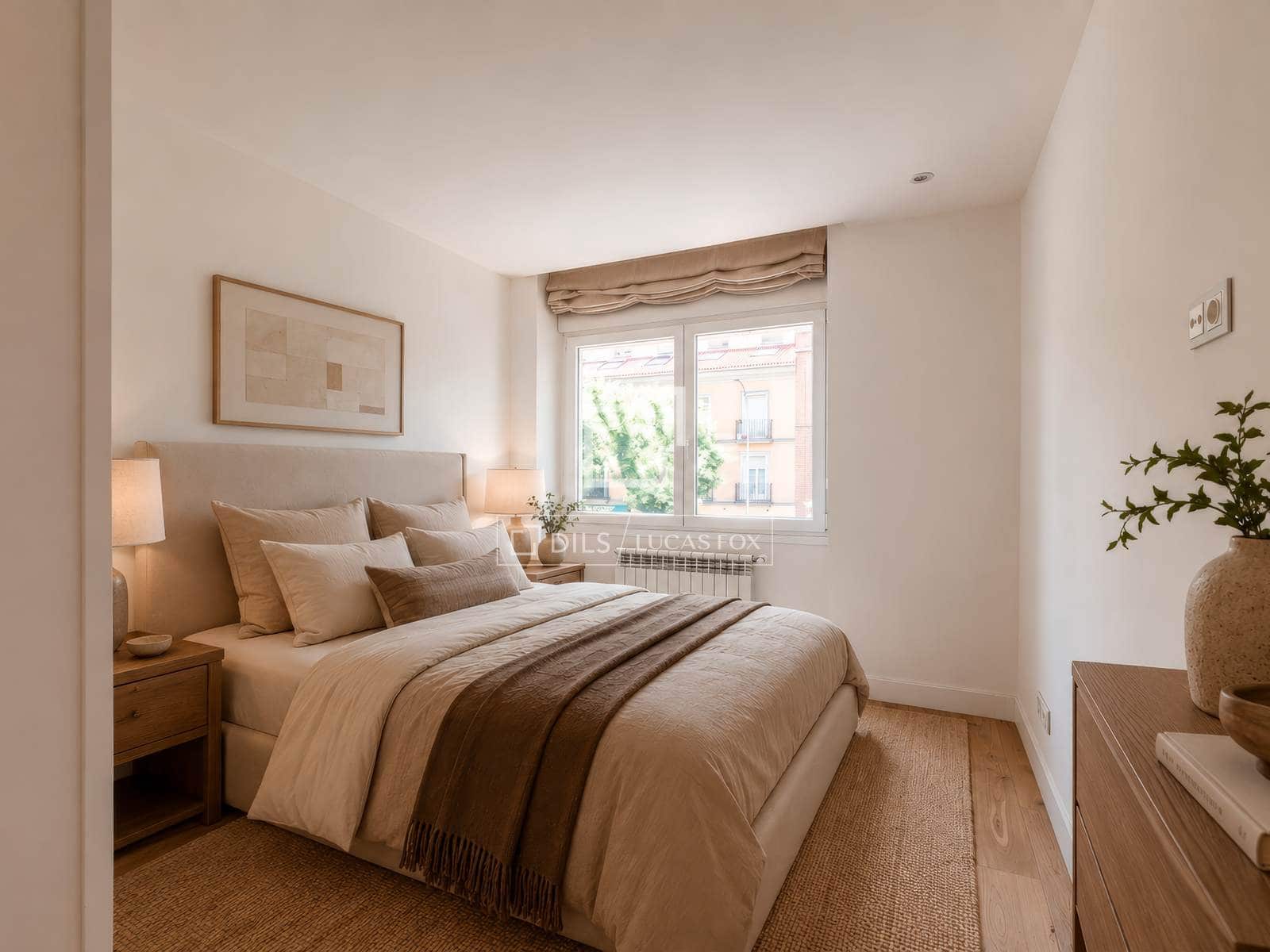 4 sovrum Lägenhet till salu i Madrid stad - 1 325 000 € (Ref: 9938676)