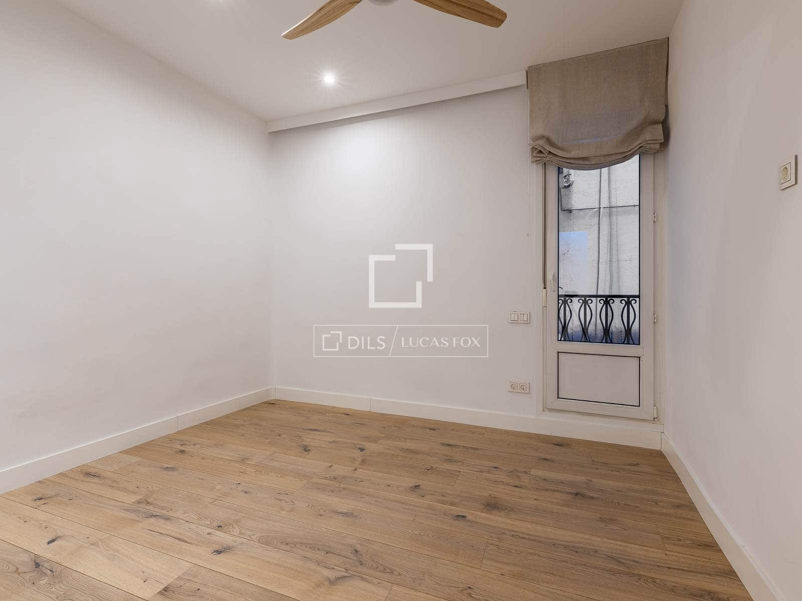 4 sovrum Lägenhet till salu i Madrid stad - 1 325 000 € (Ref: 9938676)