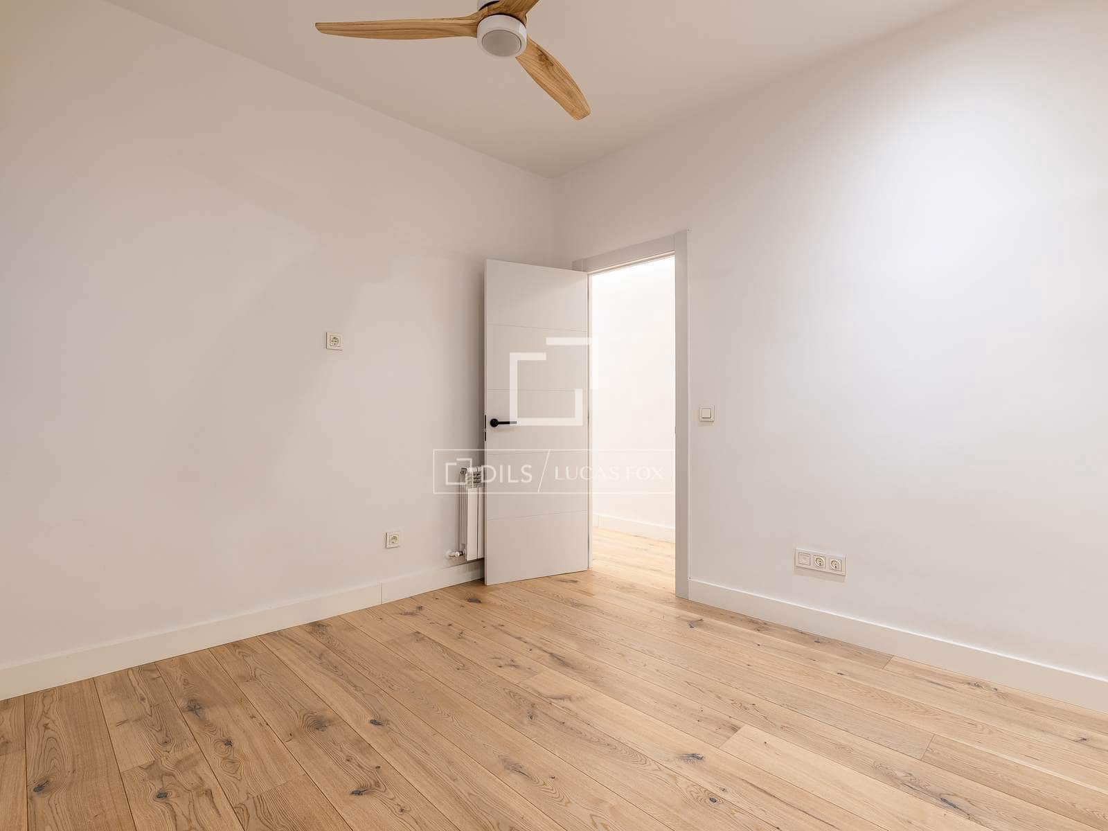 4 sovrum Lägenhet till salu i Madrid stad - 1 325 000 € (Ref: 9938676)
