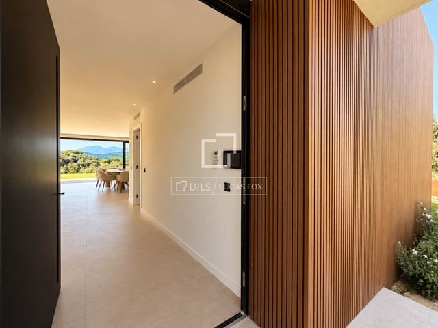 5 soverom Villa til salgs i Santa Cristina d'Aro med svømmebasseng garasje - € 1 680 000 (Ref: 9938677)