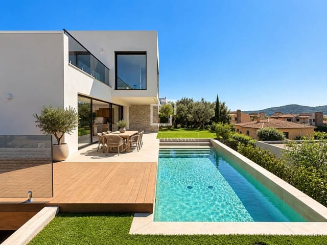 5 soverom Villa til salgs i Santa Cristina d'Aro med svømmebasseng garasje - € 1 680 000 (Ref: 9938677)