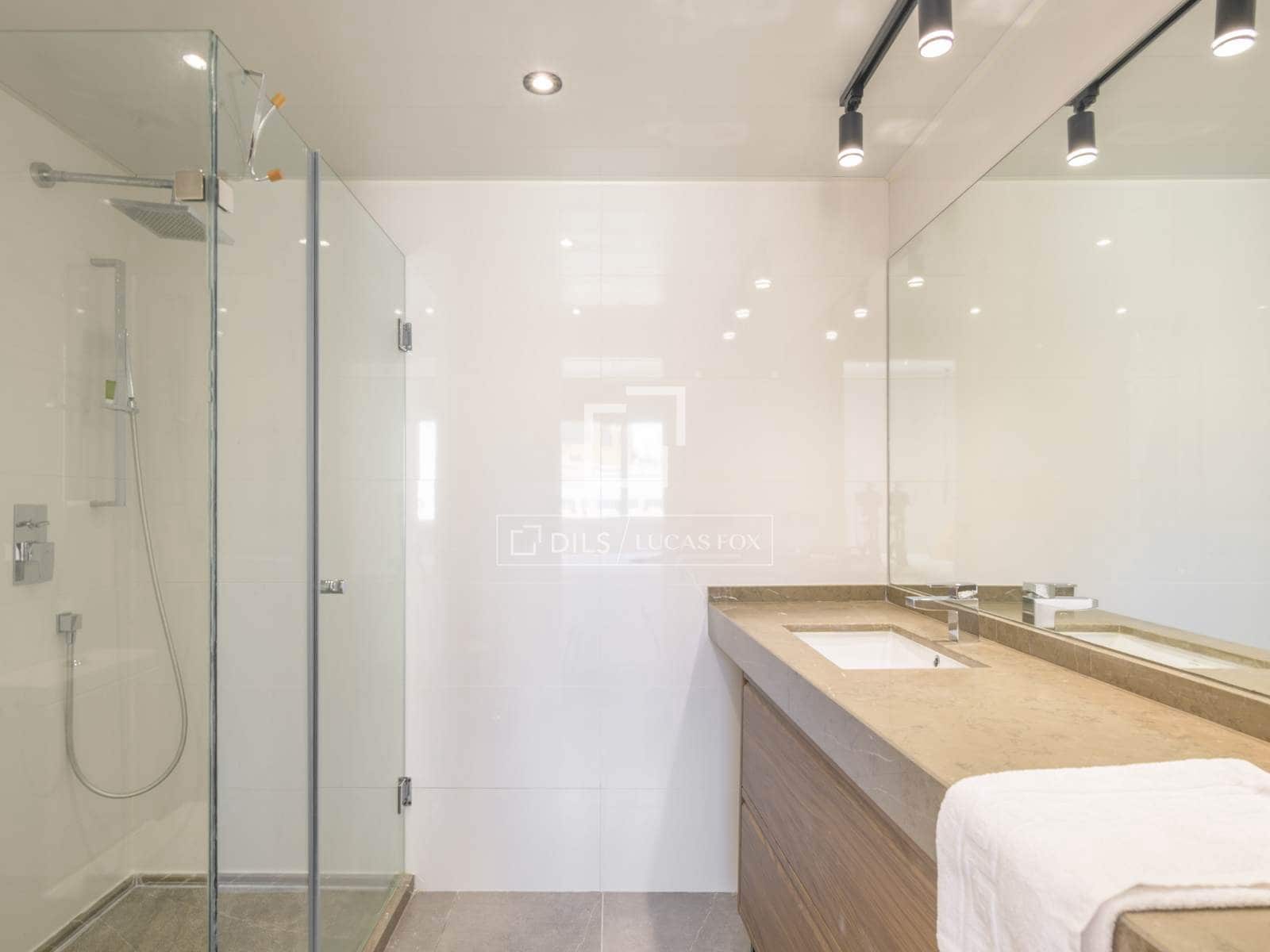 Apartamento de 2 habitaciones en Málaga ciudad en venta - 720.000 € (Ref: 9938834)