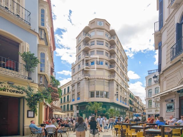 Apartamento de 2 habitaciones en Málaga ciudad en venta - 720.000 € (Ref: 9938834)