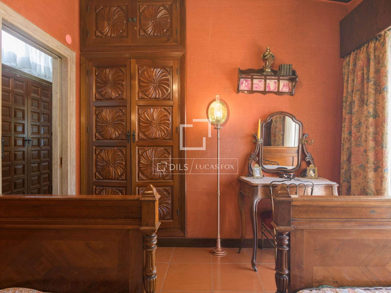 10 soveværelse Villa til salg i Malaga by med swimmingpool garage - € 3.999.000 (Ref: 9938835)