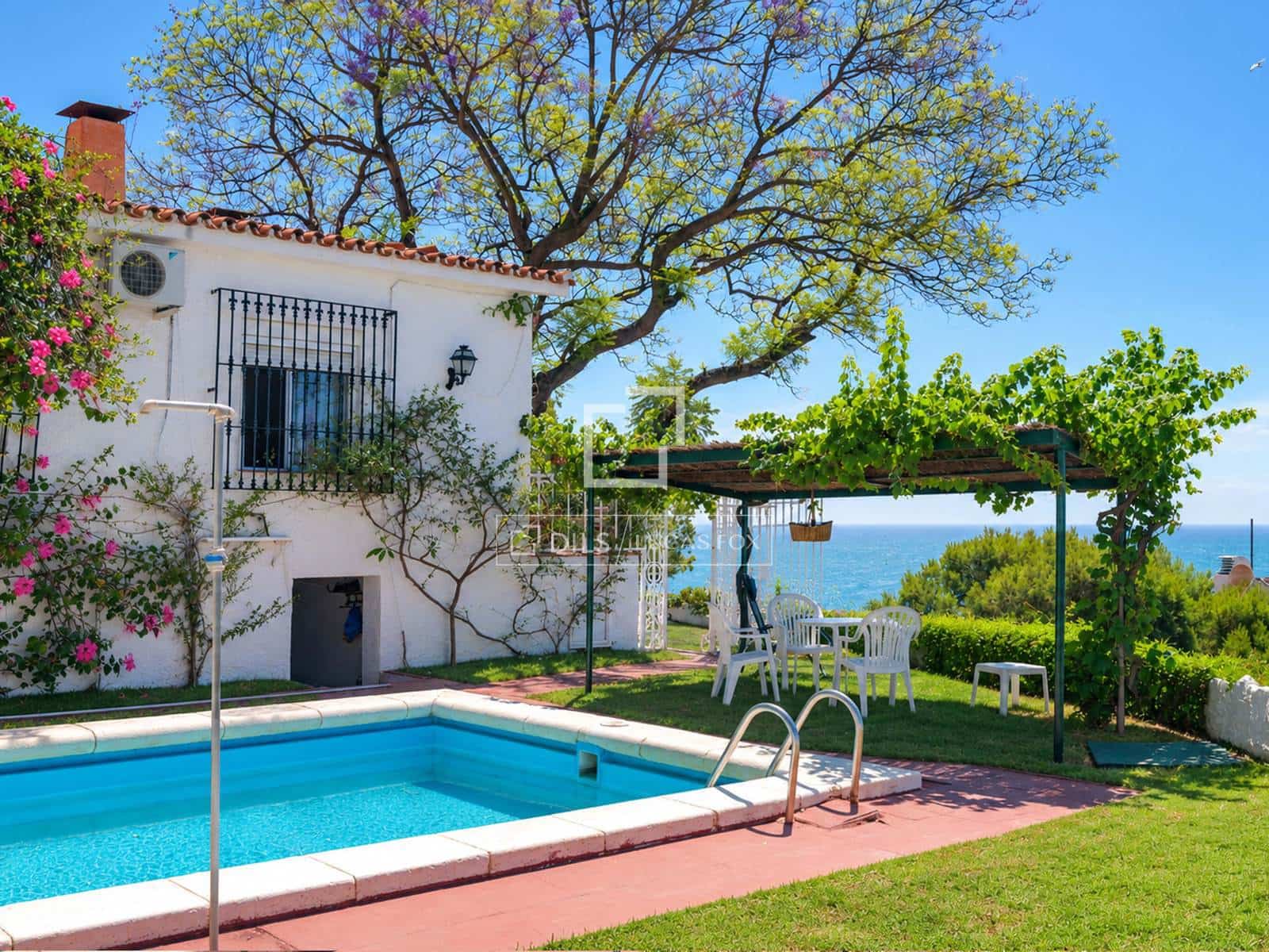 10 soveværelse Villa til salg i Malaga by med swimmingpool garage - € 3.999.000 (Ref: 9938835)