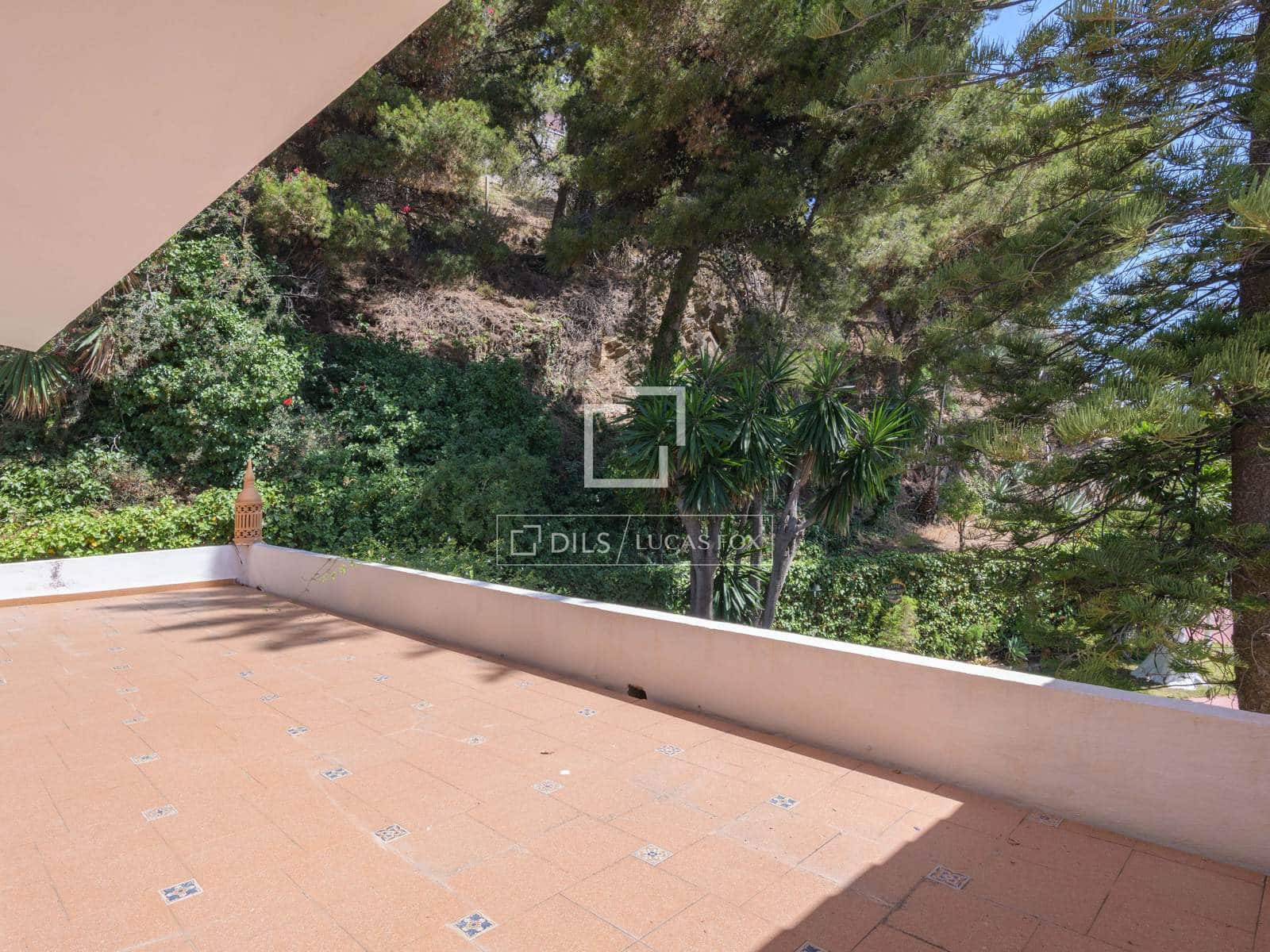 10 soveværelse Villa til salg i Malaga by med swimmingpool garage - € 3.999.000 (Ref: 9938835)