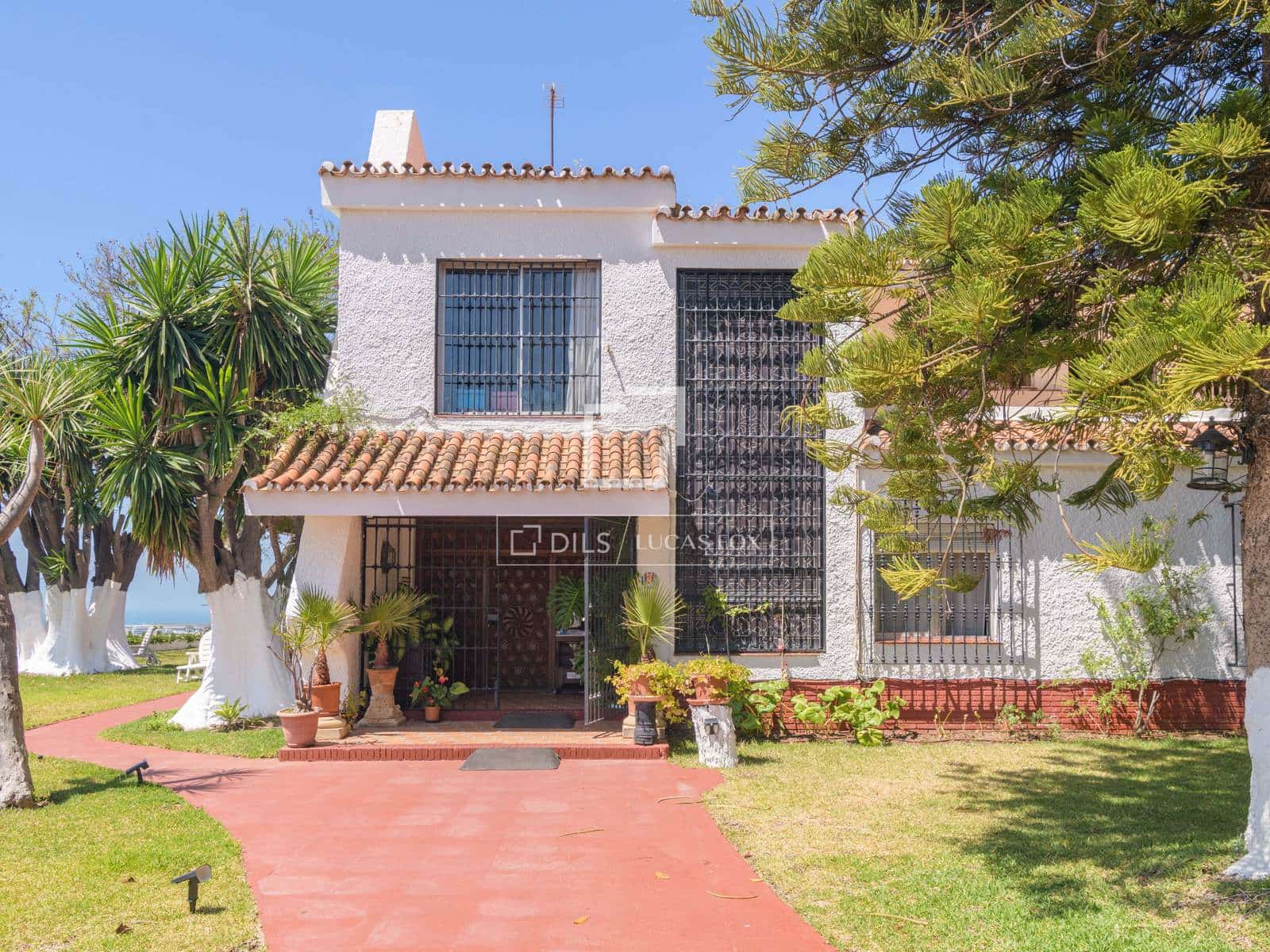 10 soveværelse Villa til salg i Malaga by med swimmingpool garage - € 3.999.000 (Ref: 9938835)