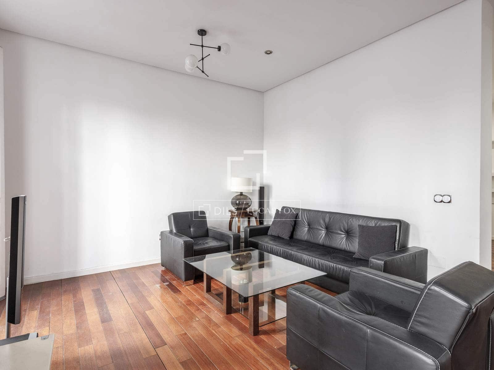3 quarto Apartamento para arrendar em Madrid cidade - 2 700 € (Ref: 9938982)