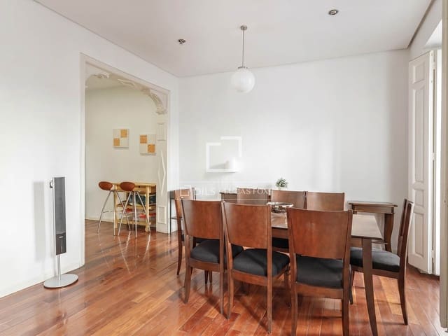 3 soveværelse Lejlighed til leje i Madrid by - € 2.700 (Ref: 9938982)