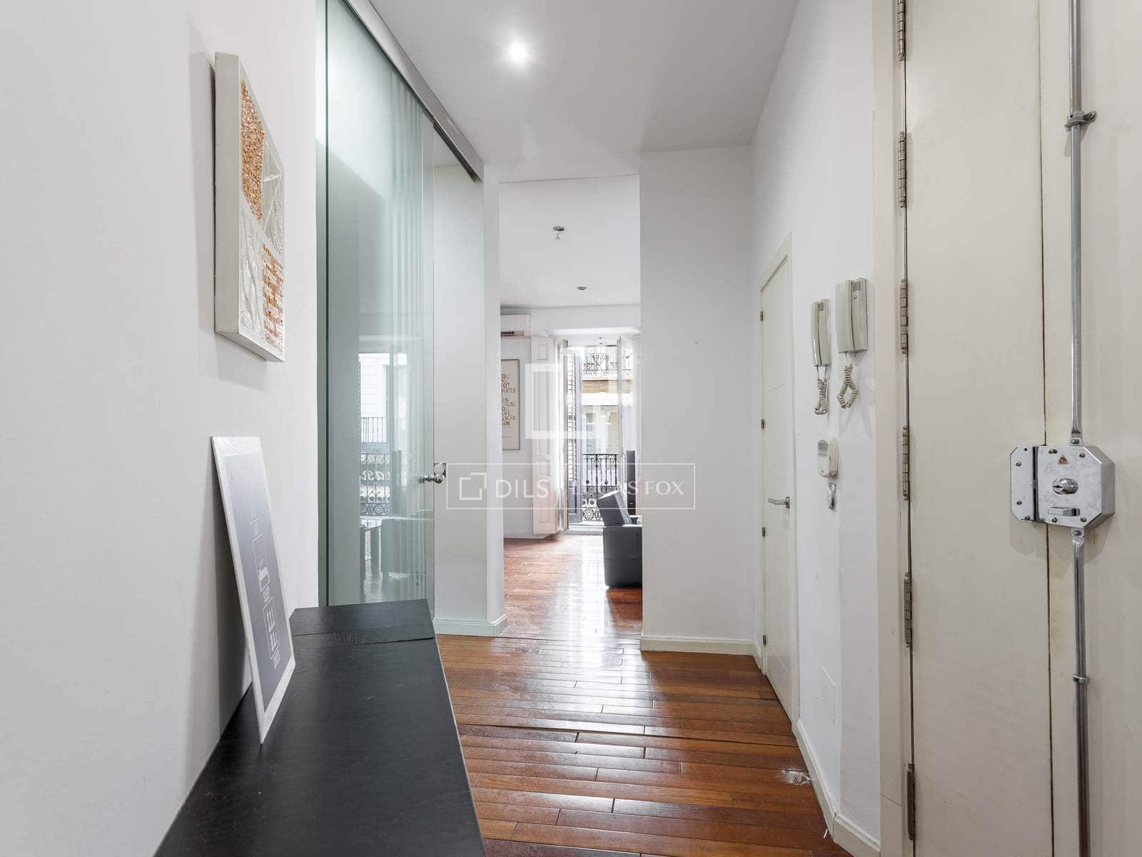 3 quarto Apartamento para arrendar em Madrid cidade - 2 700 € (Ref: 9938982)