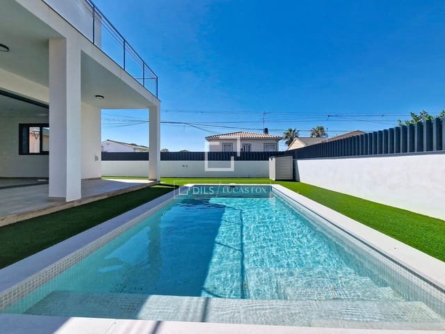 4 sypialnia Willa na sprzedaż w El Vendrell z basenem - 630 000 € (Ref: 9938983)