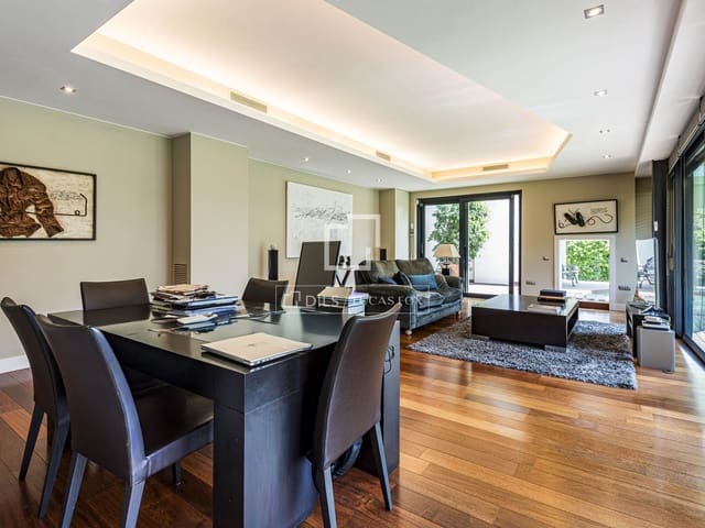 5 Zimmer Villa zu verkaufen in Matadepera mit Pool Garage - 1.250.000 € (Ref: 9939106)
