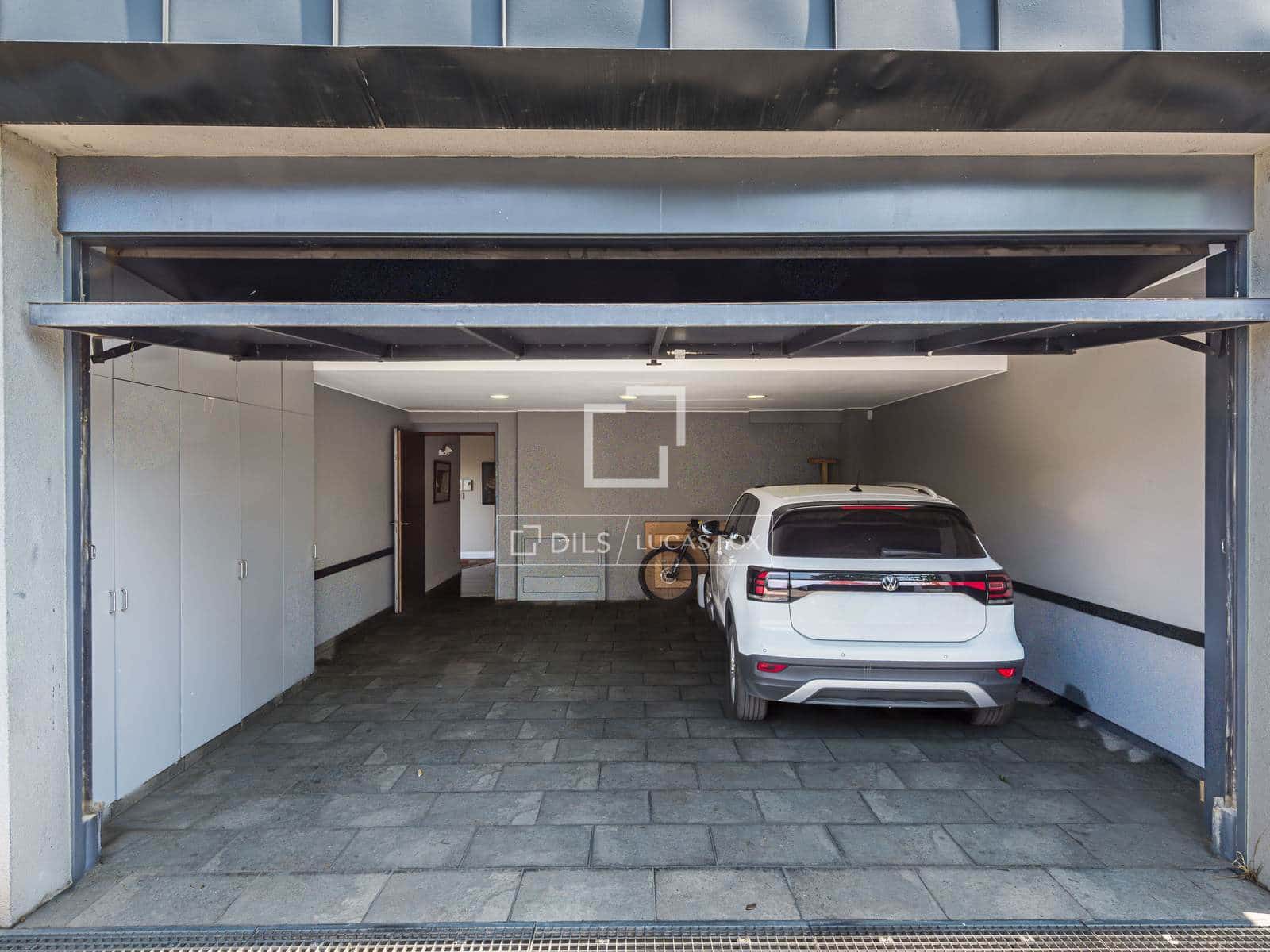 5 Zimmer Villa zu verkaufen in Matadepera mit Pool Garage - 1.250.000 € (Ref: 9939106)