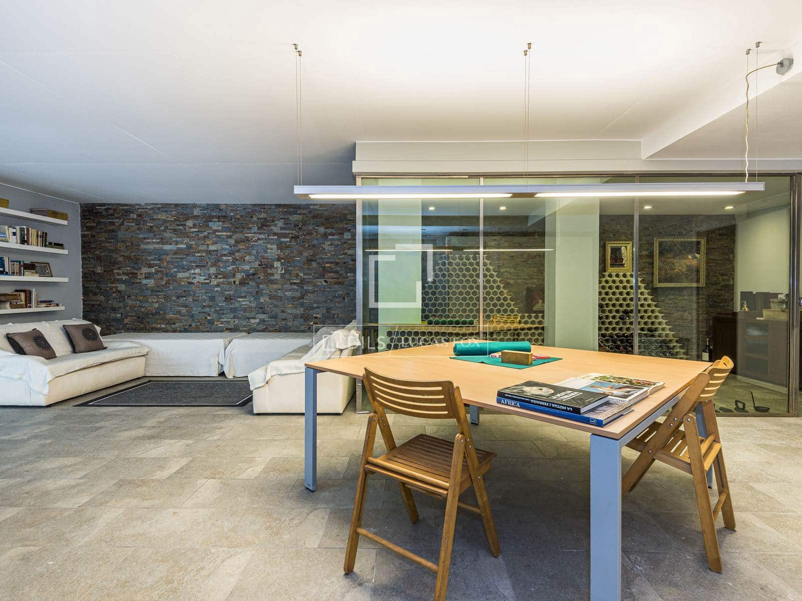 5 Zimmer Villa zu verkaufen in Matadepera mit Pool Garage - 1.250.000 € (Ref: 9939106)