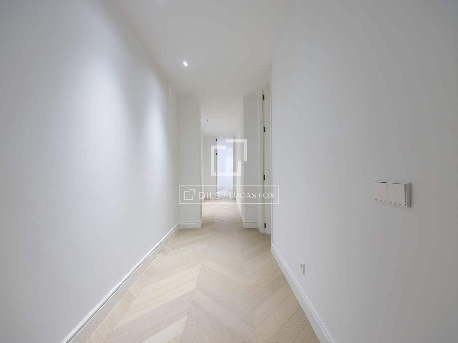 3 quarto Apartamento para venda em Valencia cidade - 1 500 000 € (Ref: 9939107)