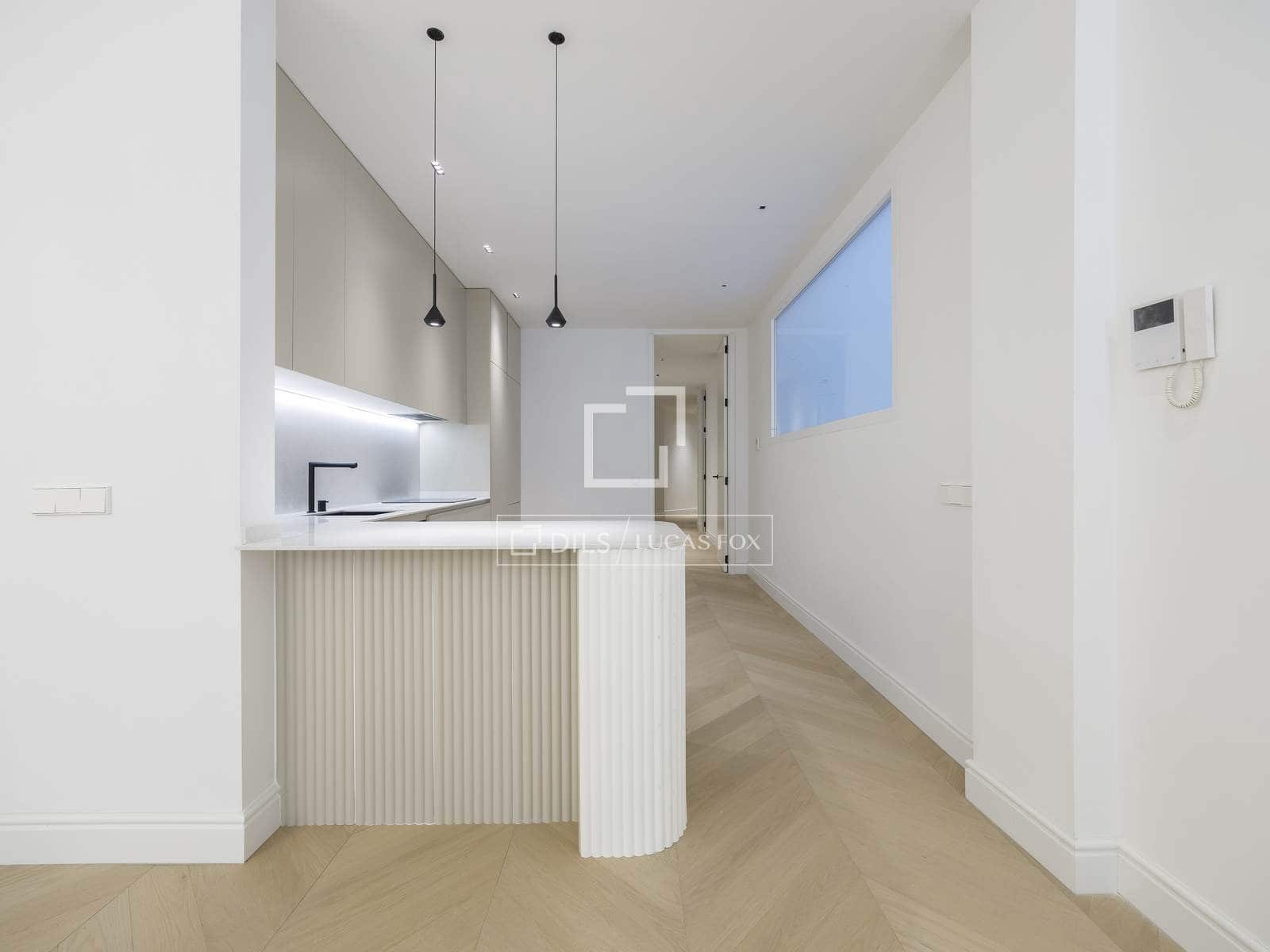 3 quarto Apartamento para venda em Valencia cidade - 1 500 000 € (Ref: 9939107)