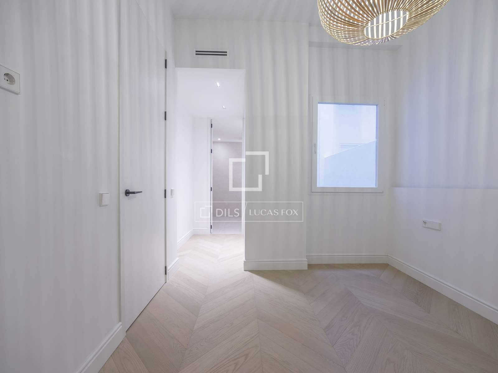 3 quarto Apartamento para venda em Valencia cidade - 1 500 000 € (Ref: 9939107)