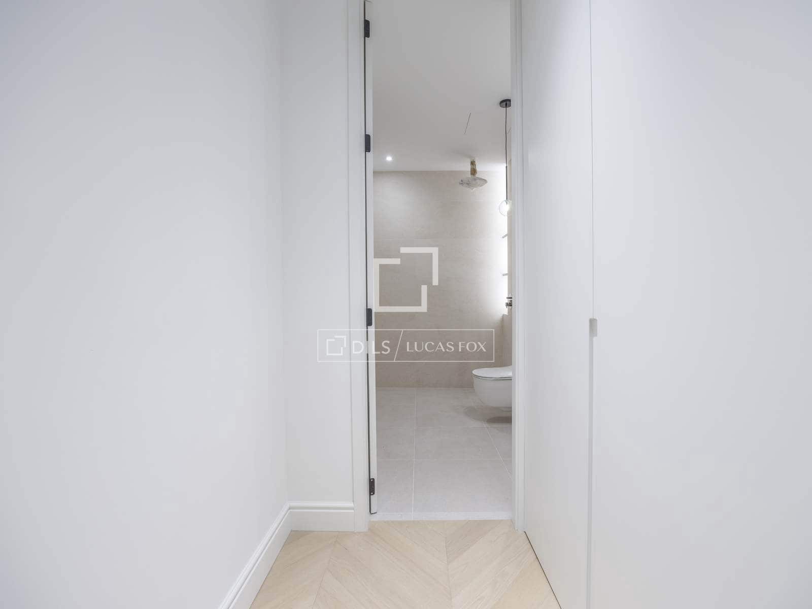 3 quarto Apartamento para venda em Valencia cidade - 1 500 000 € (Ref: 9939107)