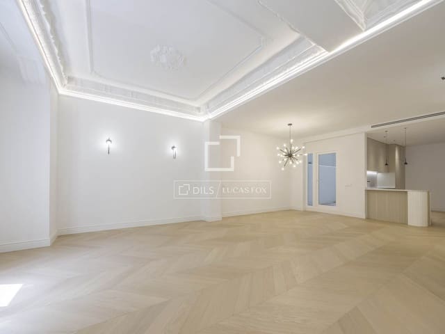 3 quarto Apartamento para venda em Valência cidade - 1 500 000 € (Ref: 9939107)