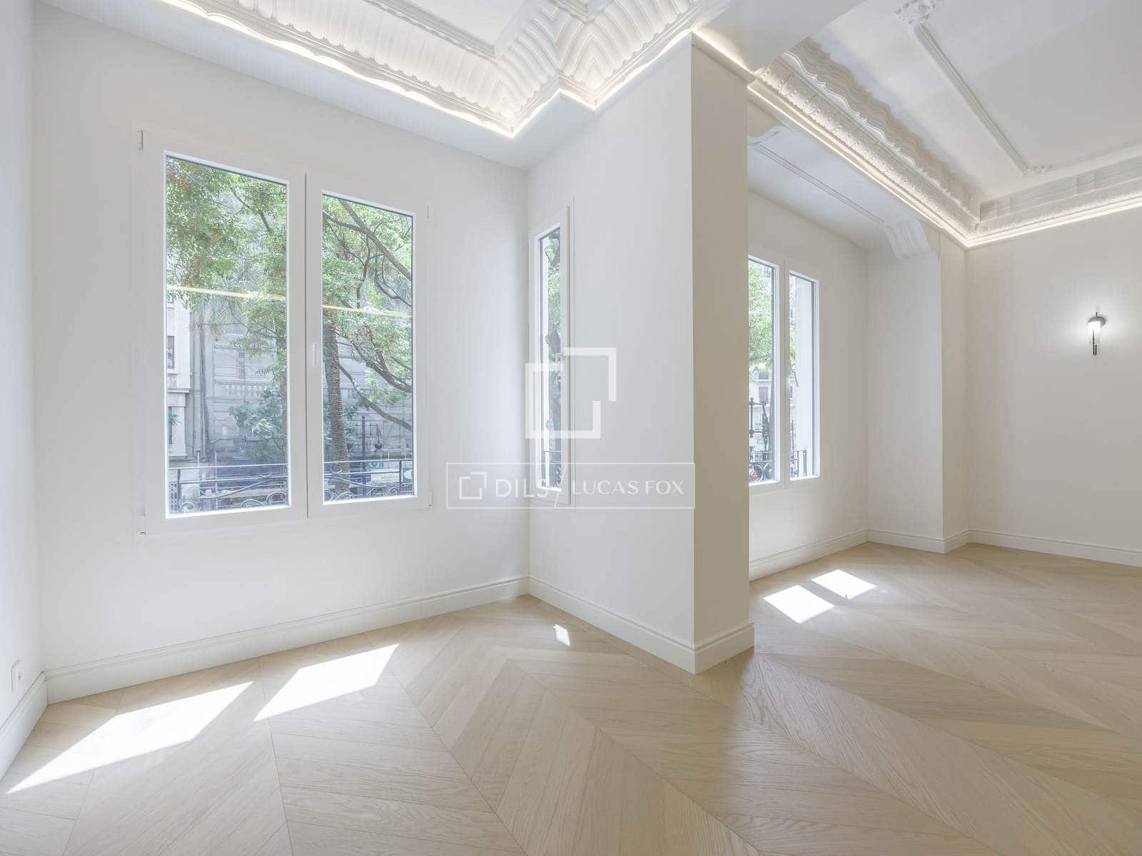 3 quarto Apartamento para venda em Valencia cidade - 1 500 000 € (Ref: 9939107)