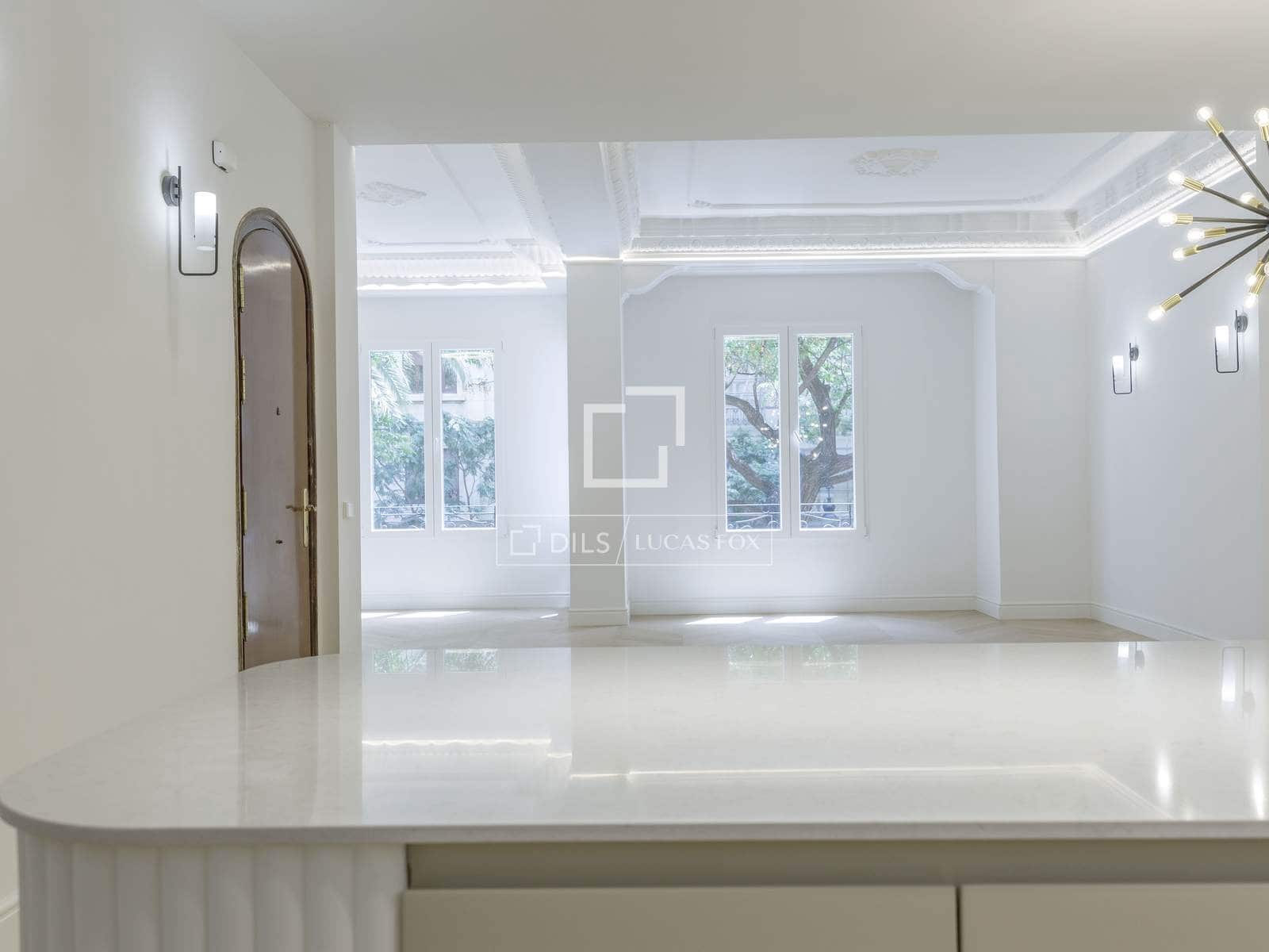 3 quarto Apartamento para venda em Valencia cidade - 1 500 000 € (Ref: 9939107)