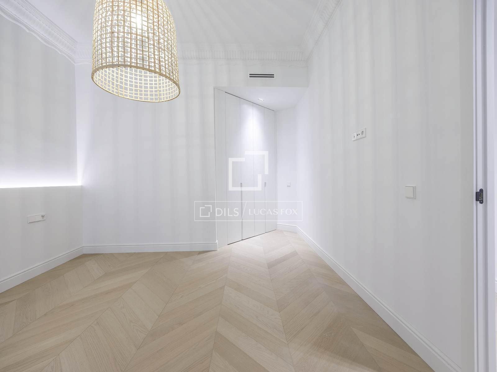 3 quarto Apartamento para venda em Valencia cidade - 1 500 000 € (Ref: 9939107)