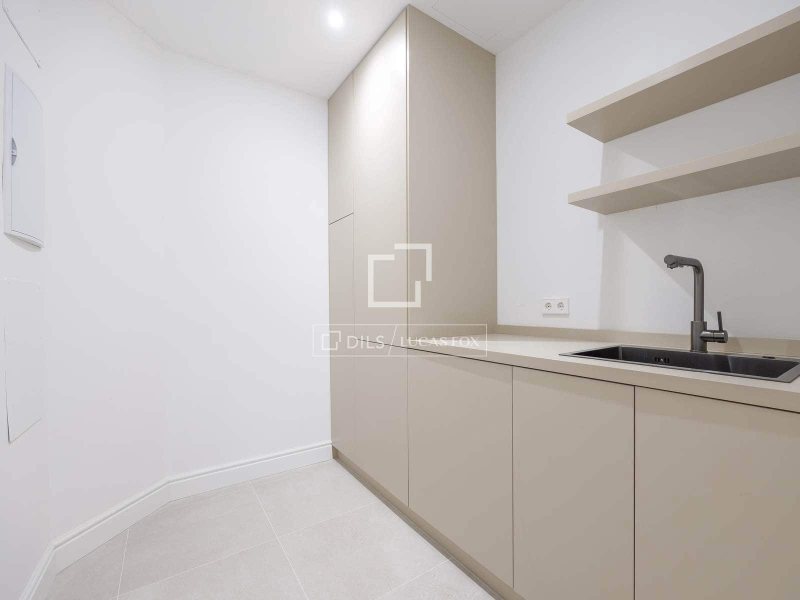 3 quarto Apartamento para venda em Valencia cidade - 1 500 000 € (Ref: 9939107)