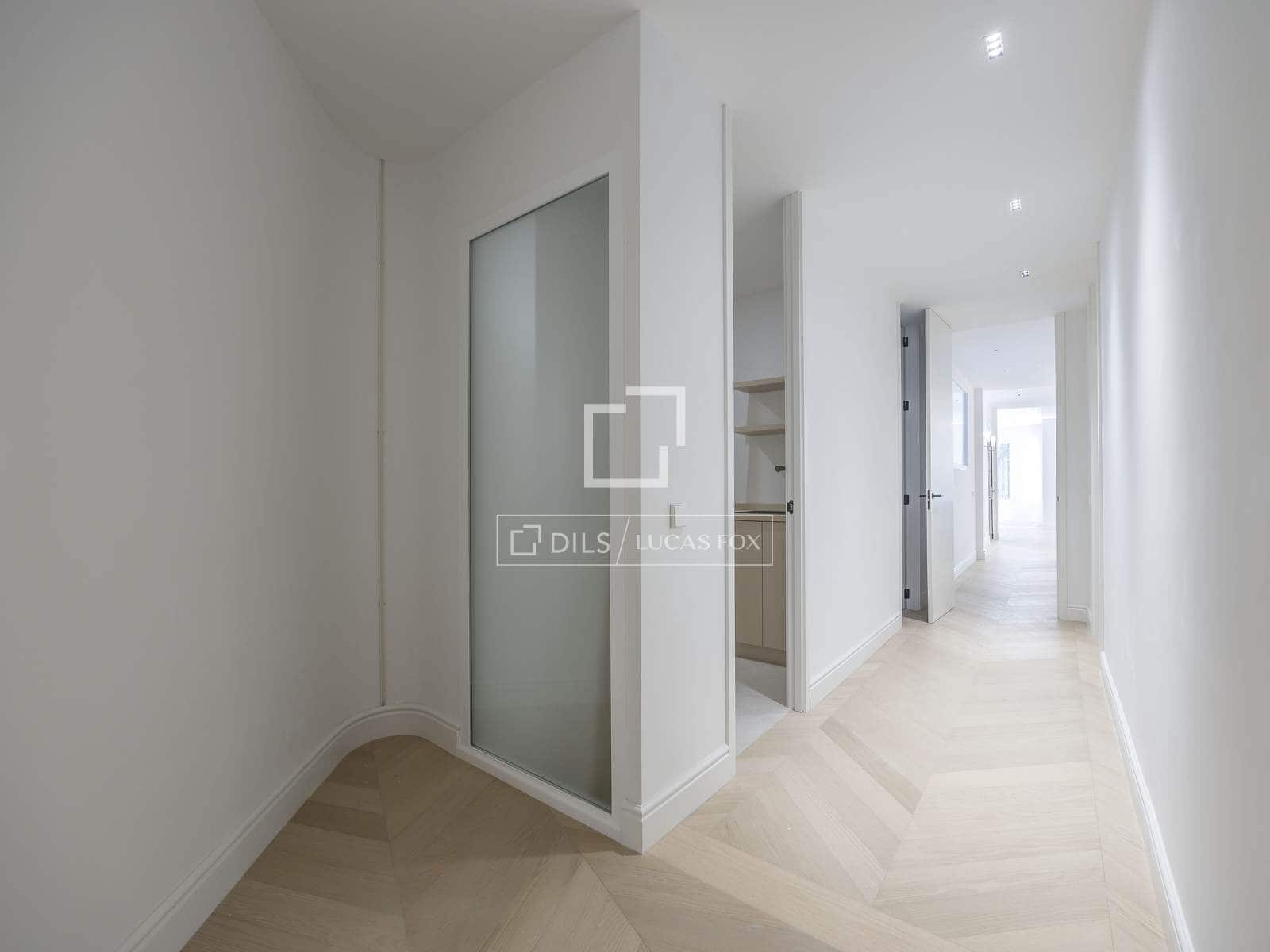 3 quarto Apartamento para venda em Valencia cidade - 1 500 000 € (Ref: 9939107)