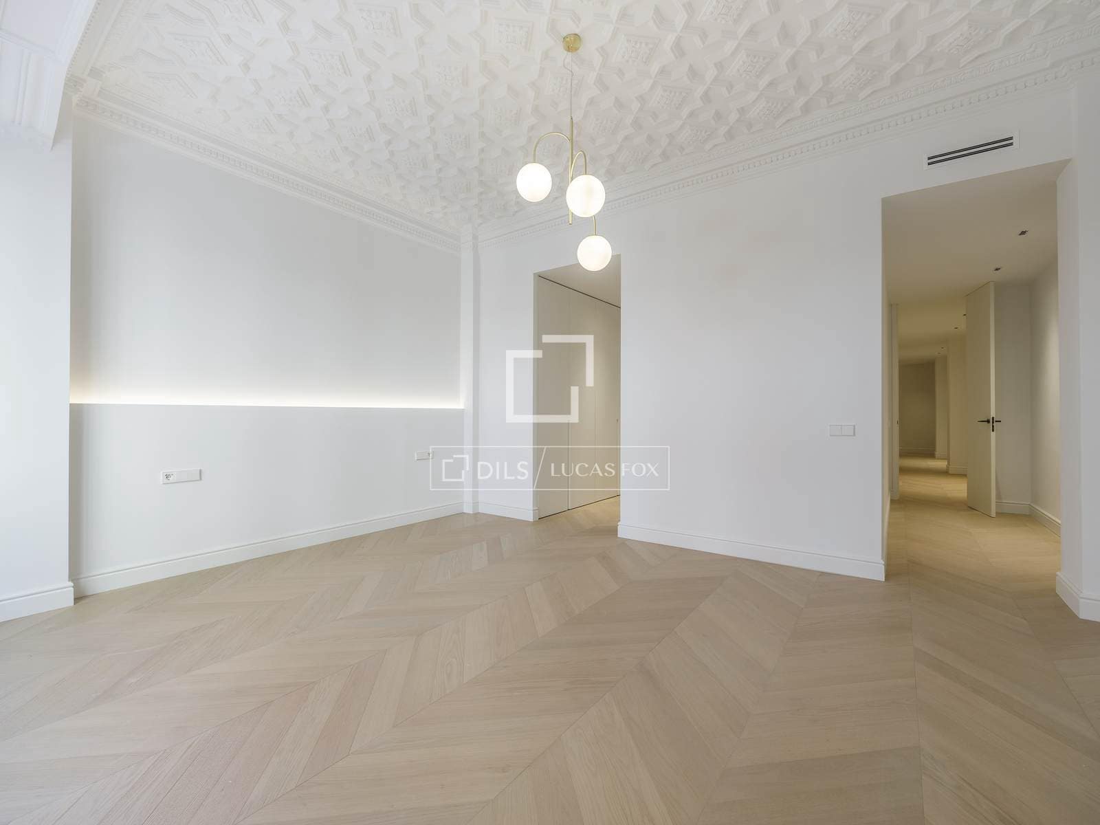 3 quarto Apartamento para venda em Valencia cidade - 1 500 000 € (Ref: 9939107)