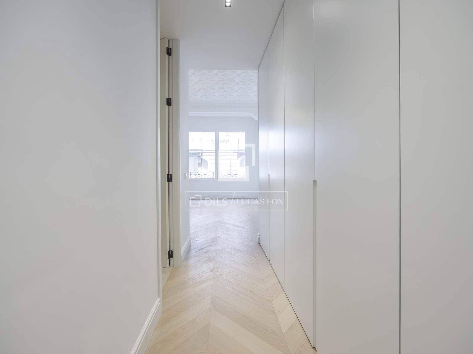 3 quarto Apartamento para venda em Valencia cidade - 1 500 000 € (Ref: 9939107)