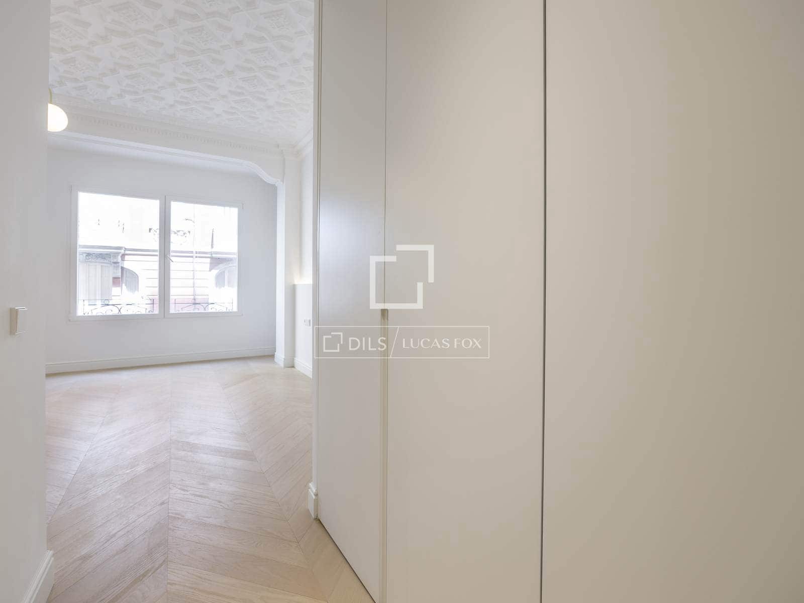 3 quarto Apartamento para venda em Valencia cidade - 1 500 000 € (Ref: 9939107)