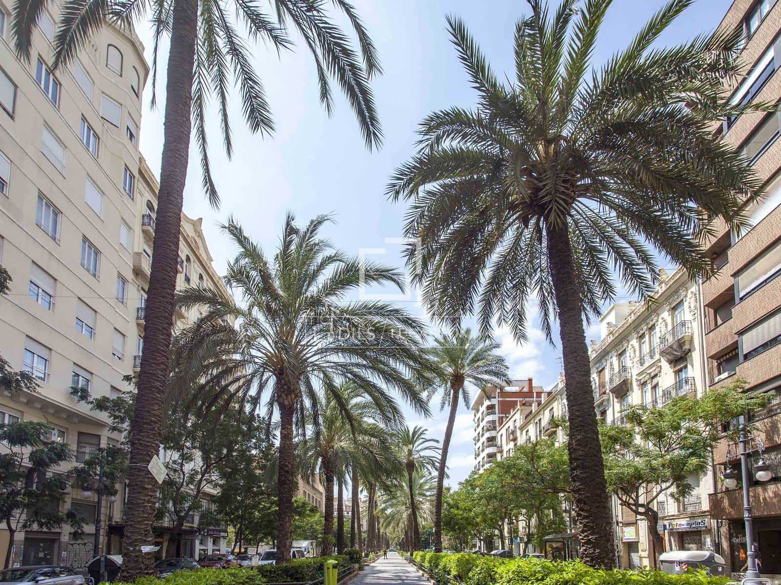 3 quarto Apartamento para venda em Valencia cidade - 1 500 000 € (Ref: 9939107)