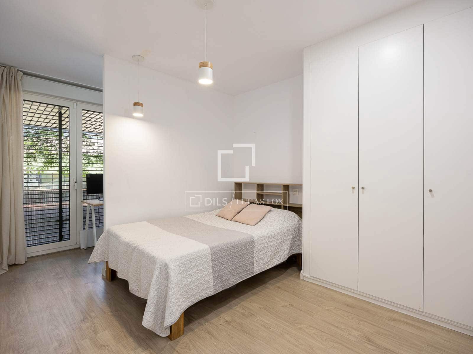 3 soverom Leilighet til salgs i Barcelona by med svømmebasseng garasje - € 760 000 (Ref: 9939108)