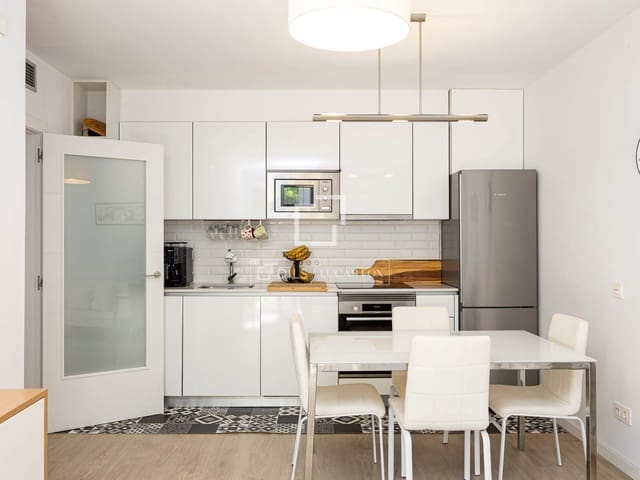 3 soverom Leilighet til salgs i Barcelona by med svømmebasseng garasje - € 760 000 (Ref: 9939108)