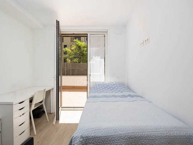 3 soverom Leilighet til salgs i Barcelona by med svømmebasseng garasje - € 760 000 (Ref: 9939108)